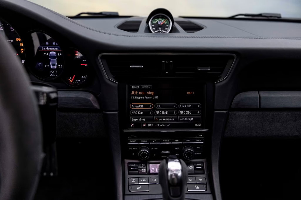 Porsche 991 Carrera GTS