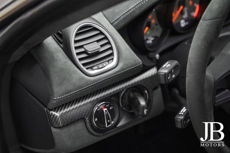 Porsche 718 Cayman GT4 RS