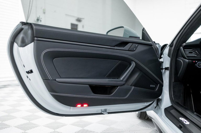 Porsche 992.2 GT3 Touring