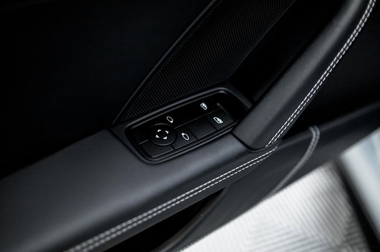 Porsche 992.2 GT3 Touring