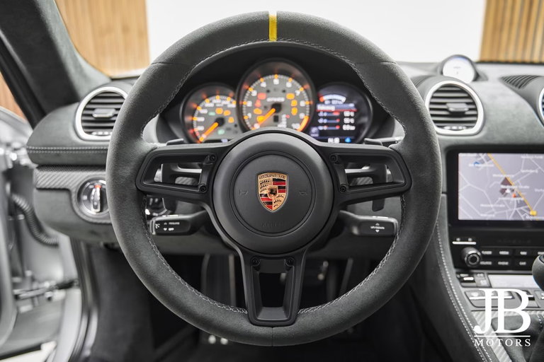 Porsche 718 Cayman GT4 RS