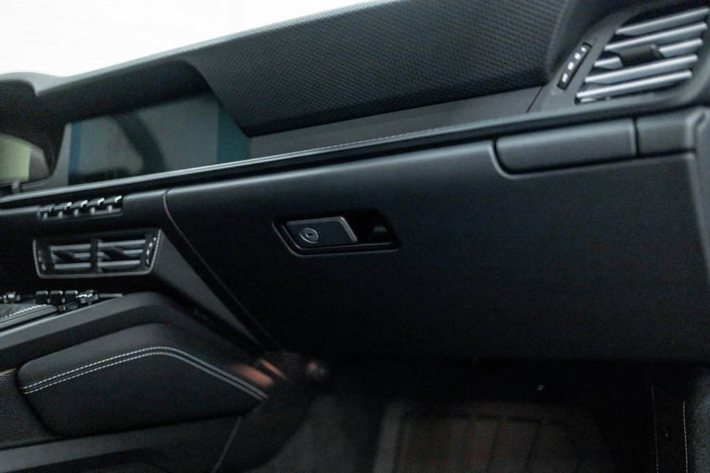 Porsche 992.2 GT3 Touring