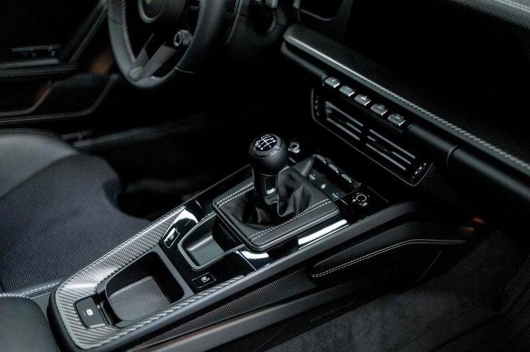 Porsche 992.2 GT3 Touring