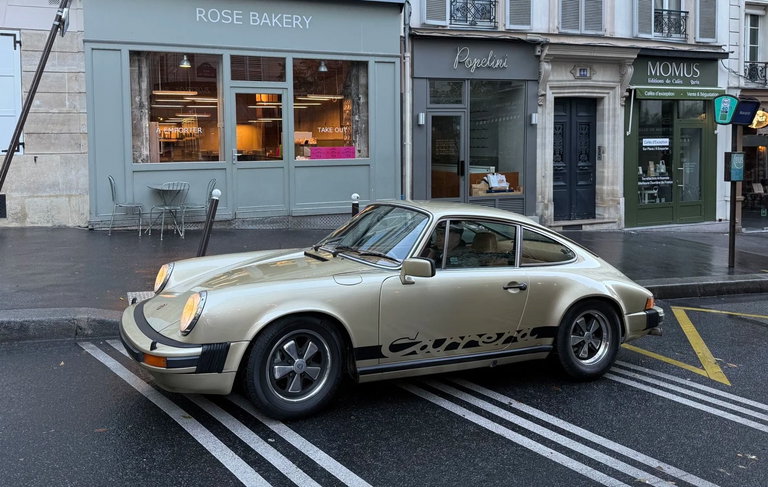 Porsche 911 Carrera 3.0