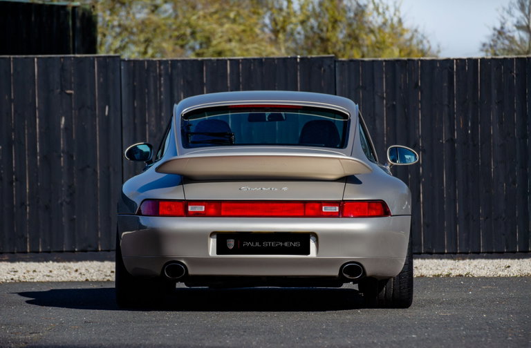 Porsche 993 Carrera 4