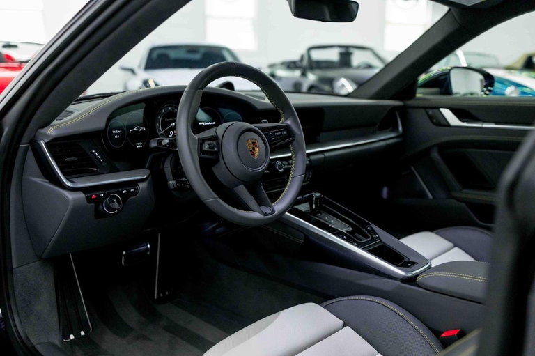 Porsche 992 Turbo S