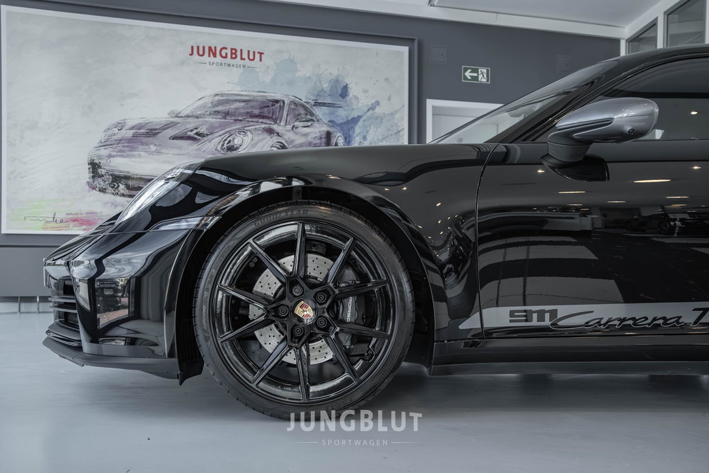 Porsche 992 Carrera T
