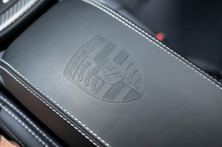 Porsche 992.2 GT3 Touring