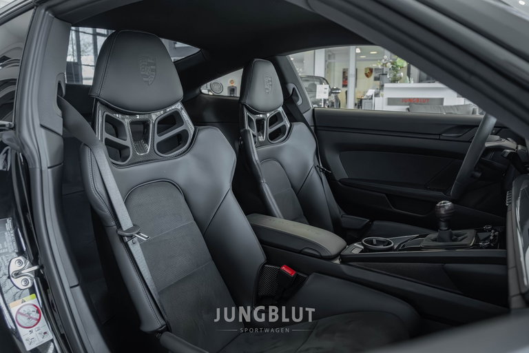 Porsche 992 Carrera T