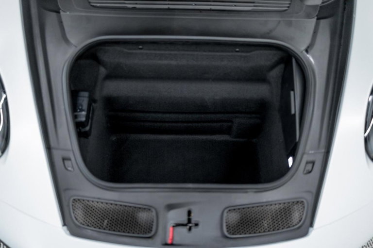 Porsche 992.2 GT3 Touring