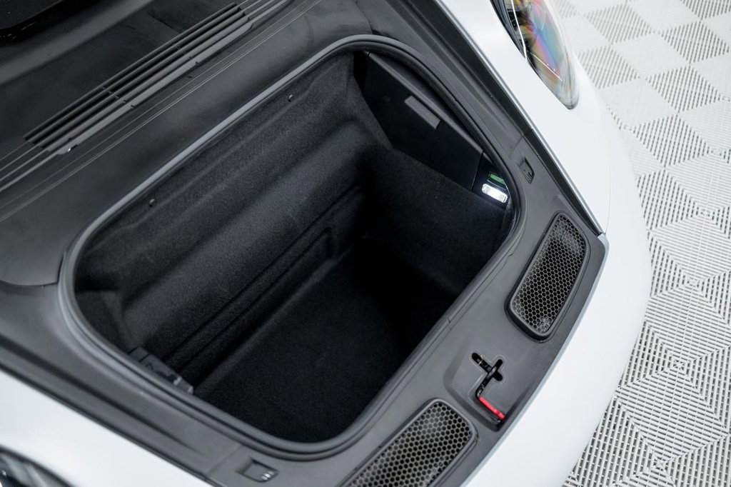 Porsche 992.2 GT3 Touring