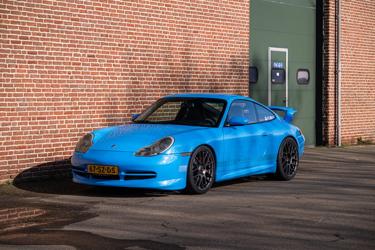 Porsche 996 Carrera