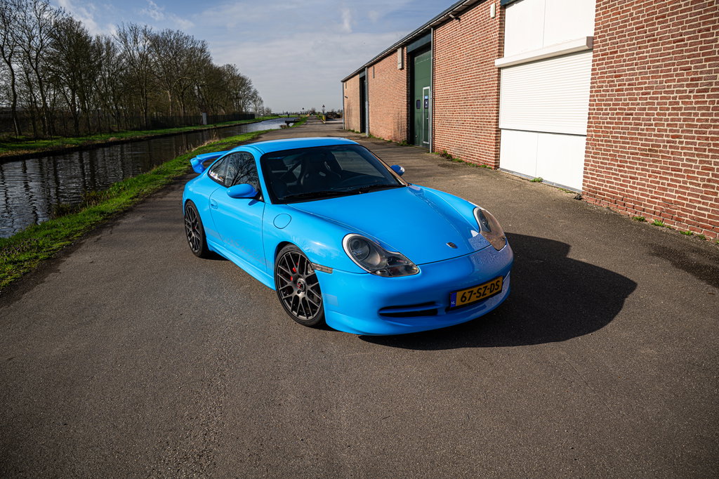 Porsche 996 Carrera