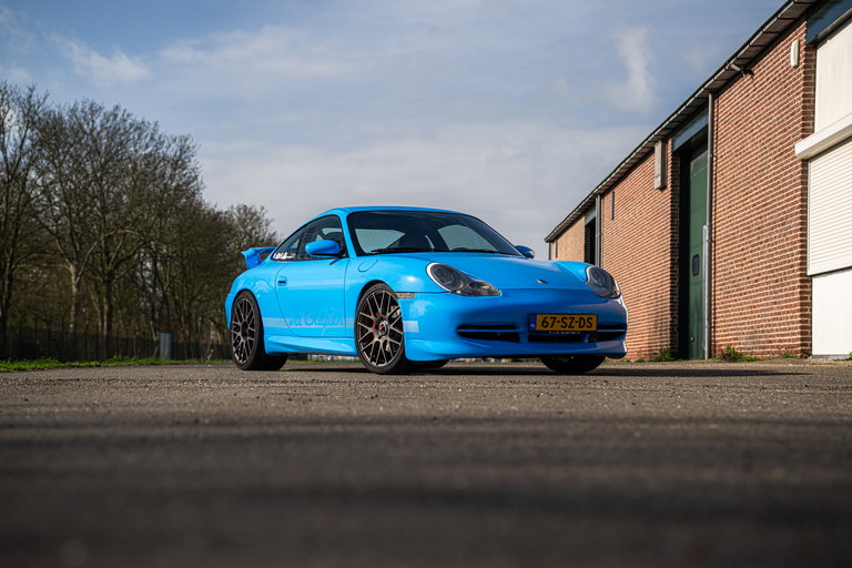 Porsche 996 Carrera