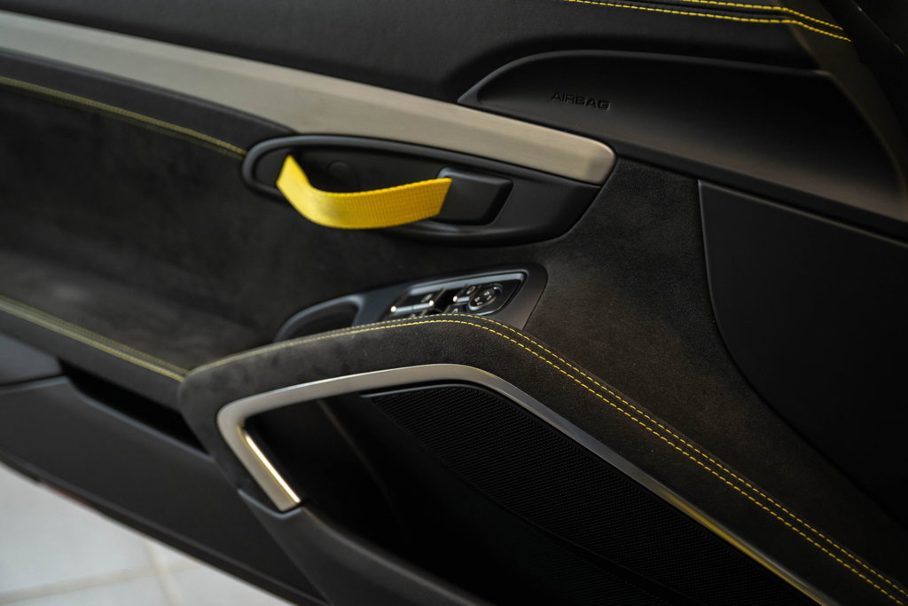 Porsche 981 Cayman GT4