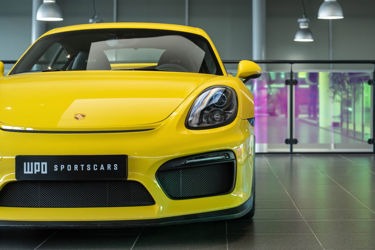 Porsche 981 Cayman GT4