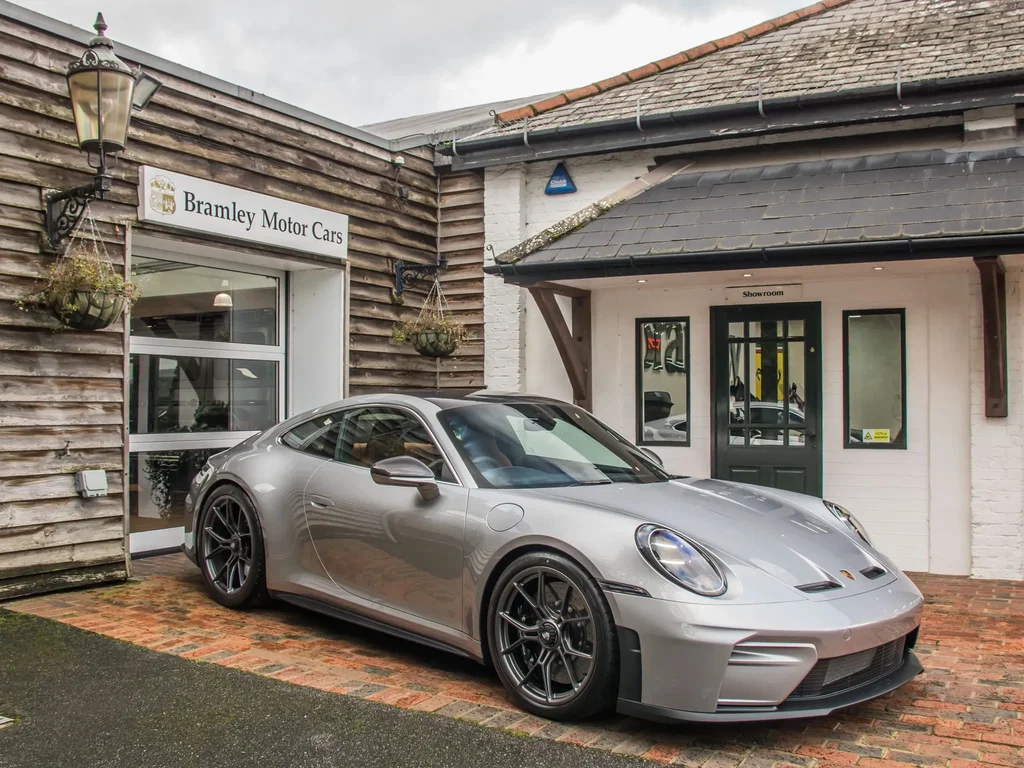 Porsche 992.2 GT3 Touring