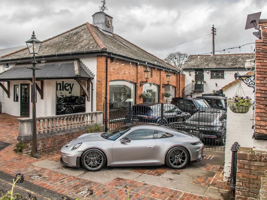 Porsche 992.2 GT3 Touring