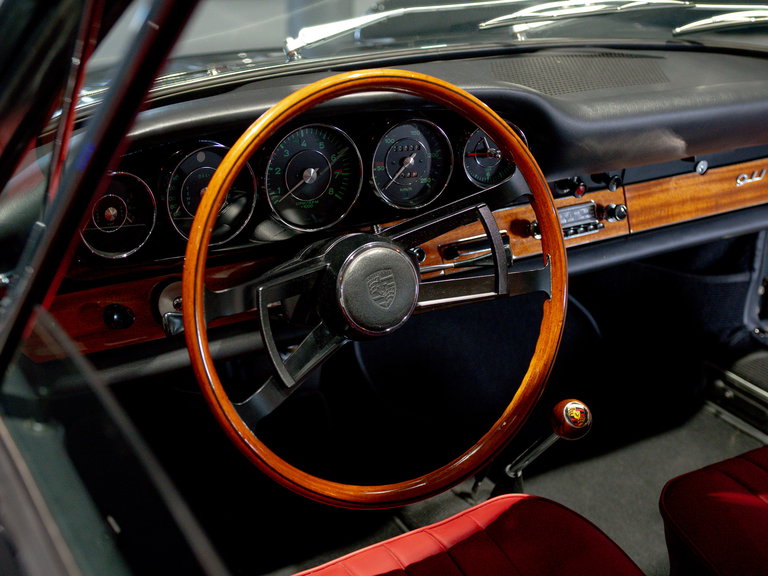 Porsche 911 (F-Modell)