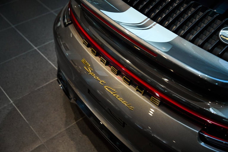 Porsche 992 Sport Classic