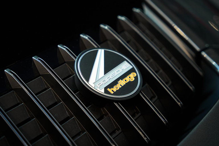 Porsche 992 Sport Classic