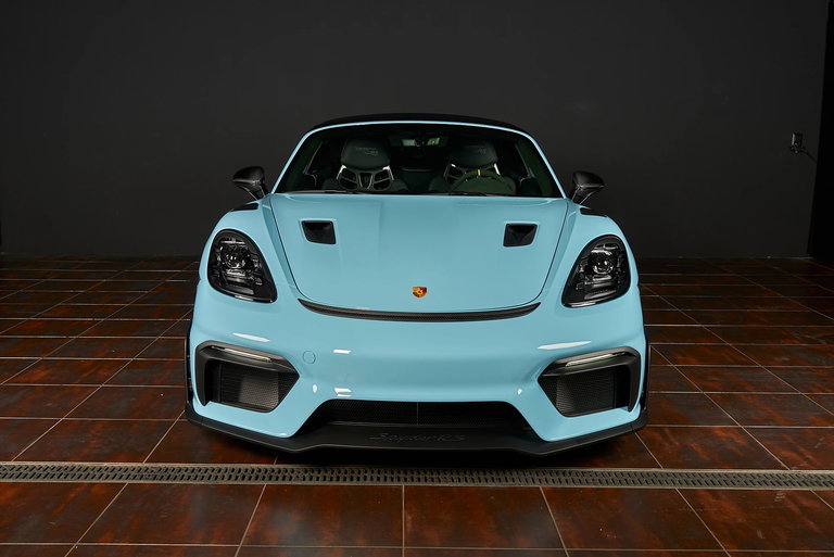 Porsche 718 Spyder RS