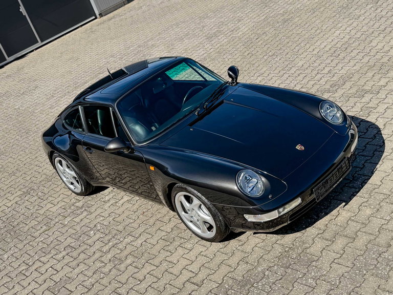 Porsche 993 Carrera 4