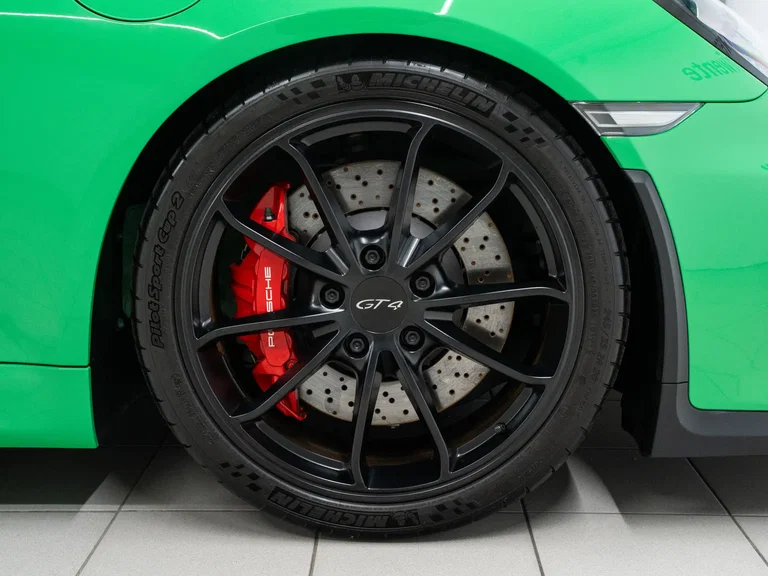 Porsche 981 Cayman GT4