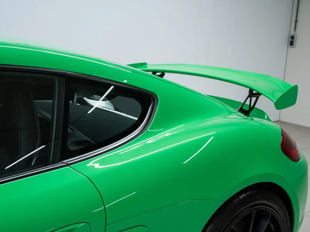 Porsche 981 Cayman GT4