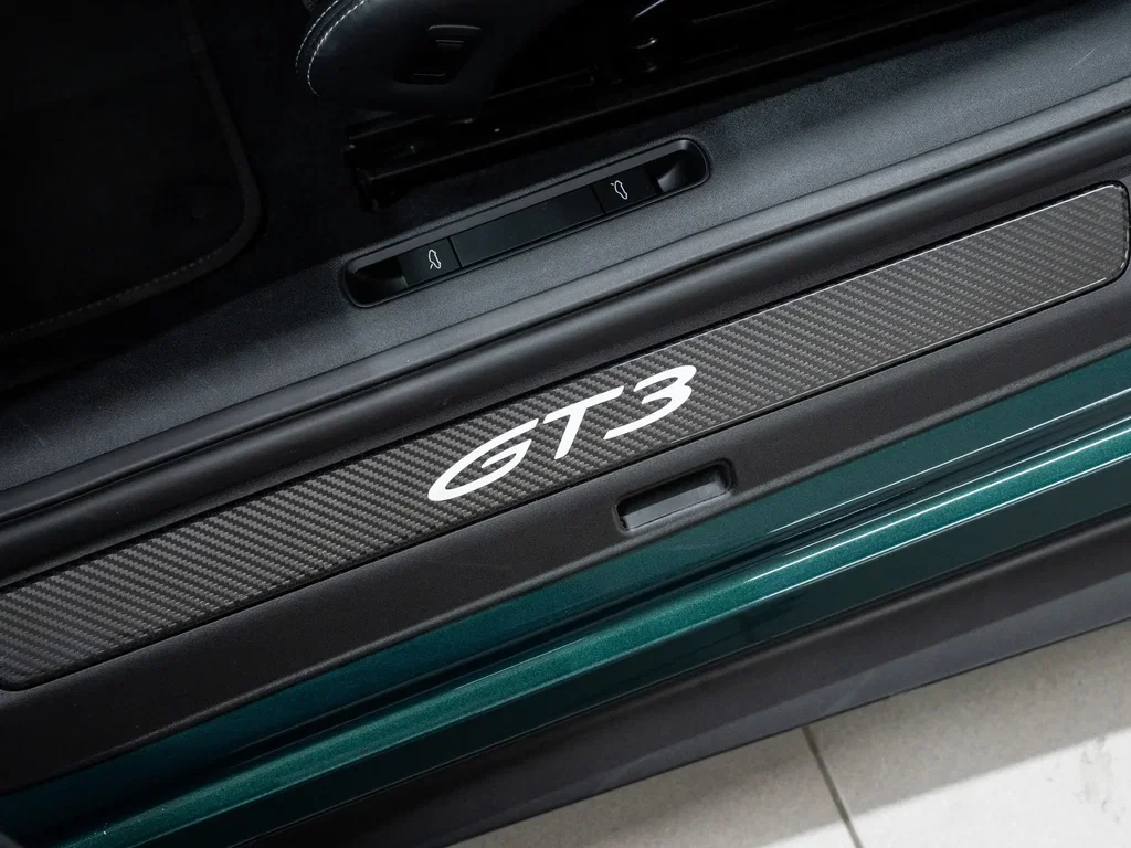 Porsche 992 GT3 Touring