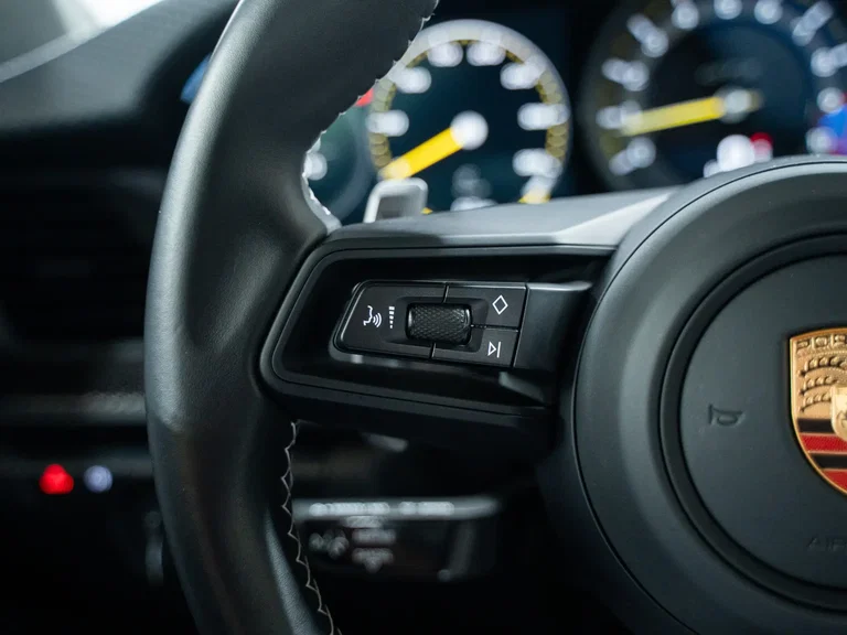 Porsche 992 GT3 Touring