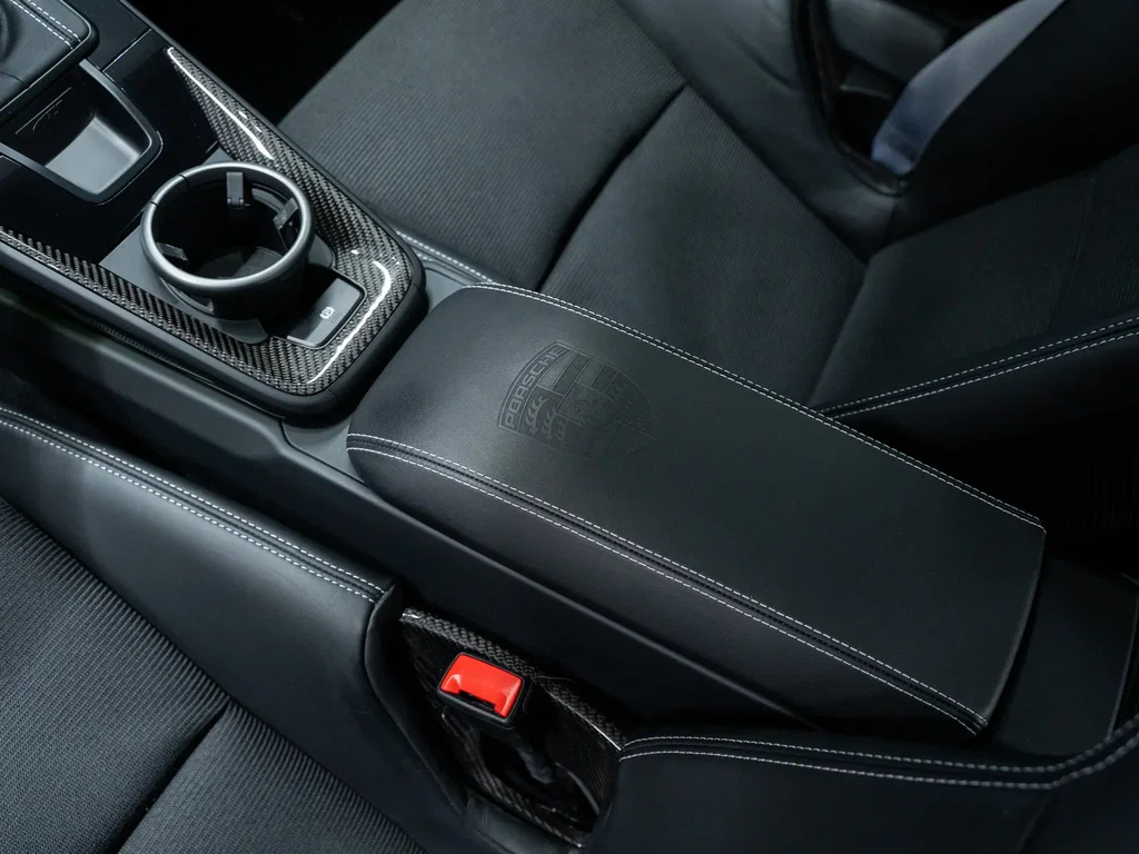 Porsche 992 GT3 Touring