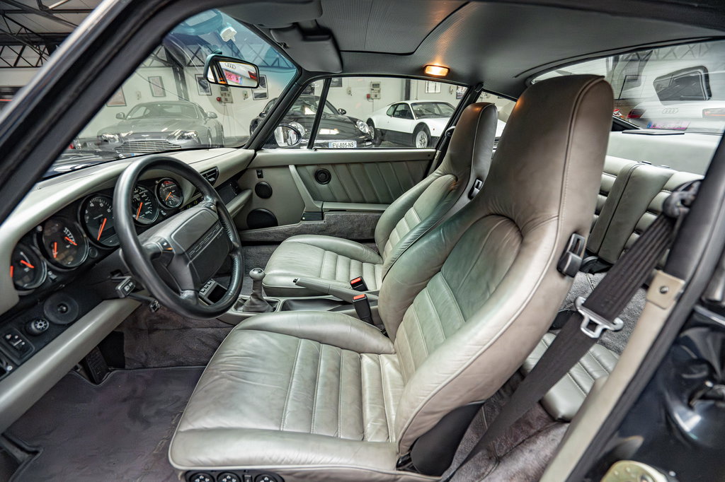 Porsche 964 Turbo