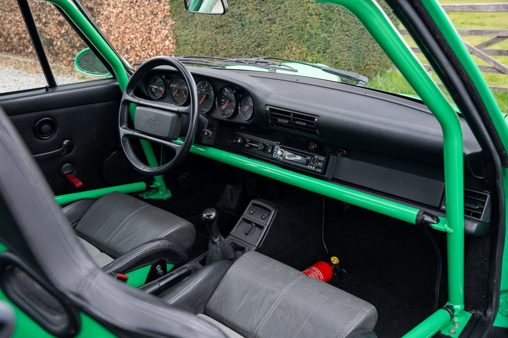Porsche 964 Carrera RS