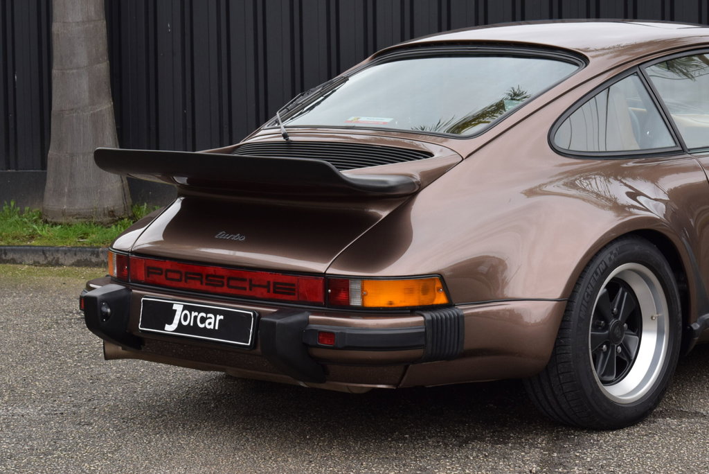 Porsche 911 Turbo 3.0