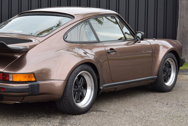 Porsche 911 Turbo 3.0