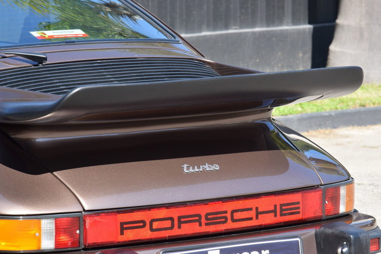 Porsche 911 Turbo 3.0