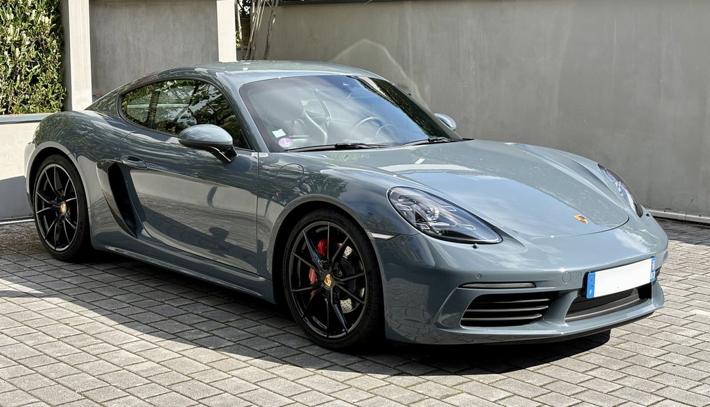 Porsche 718 Cayman S