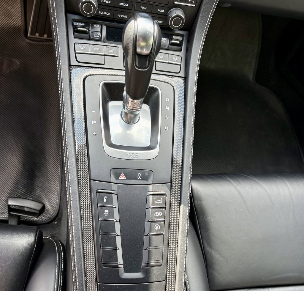 Porsche 718 Cayman S