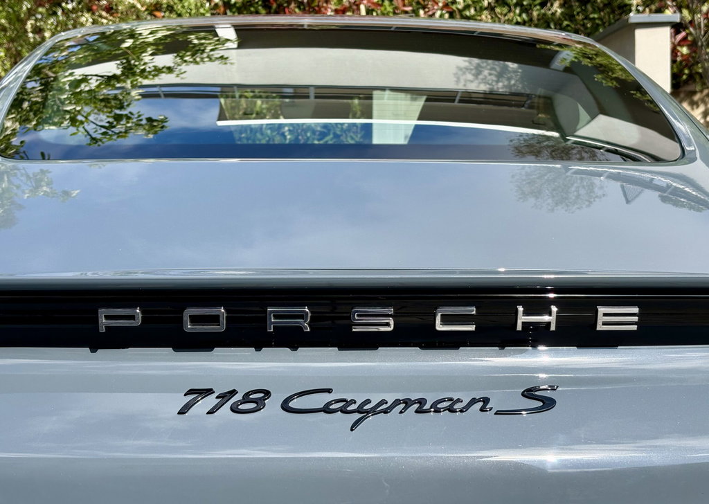 Porsche 718 Cayman S
