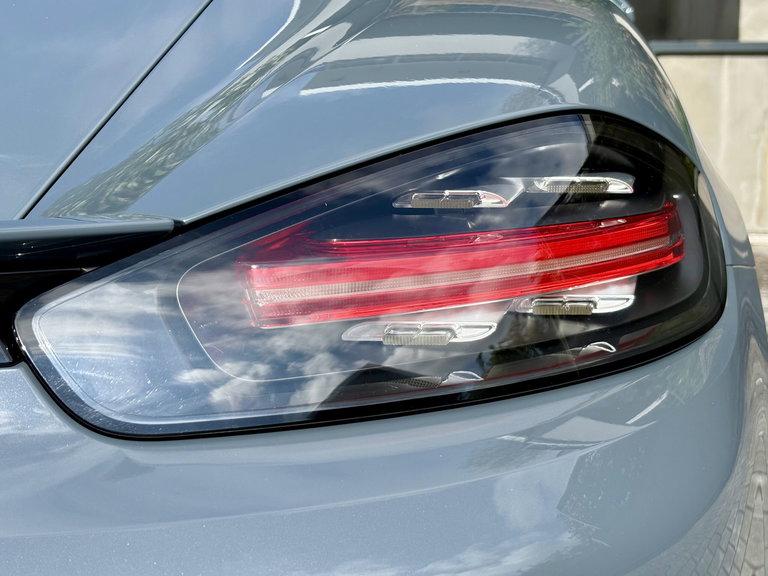 Porsche 718 Cayman S