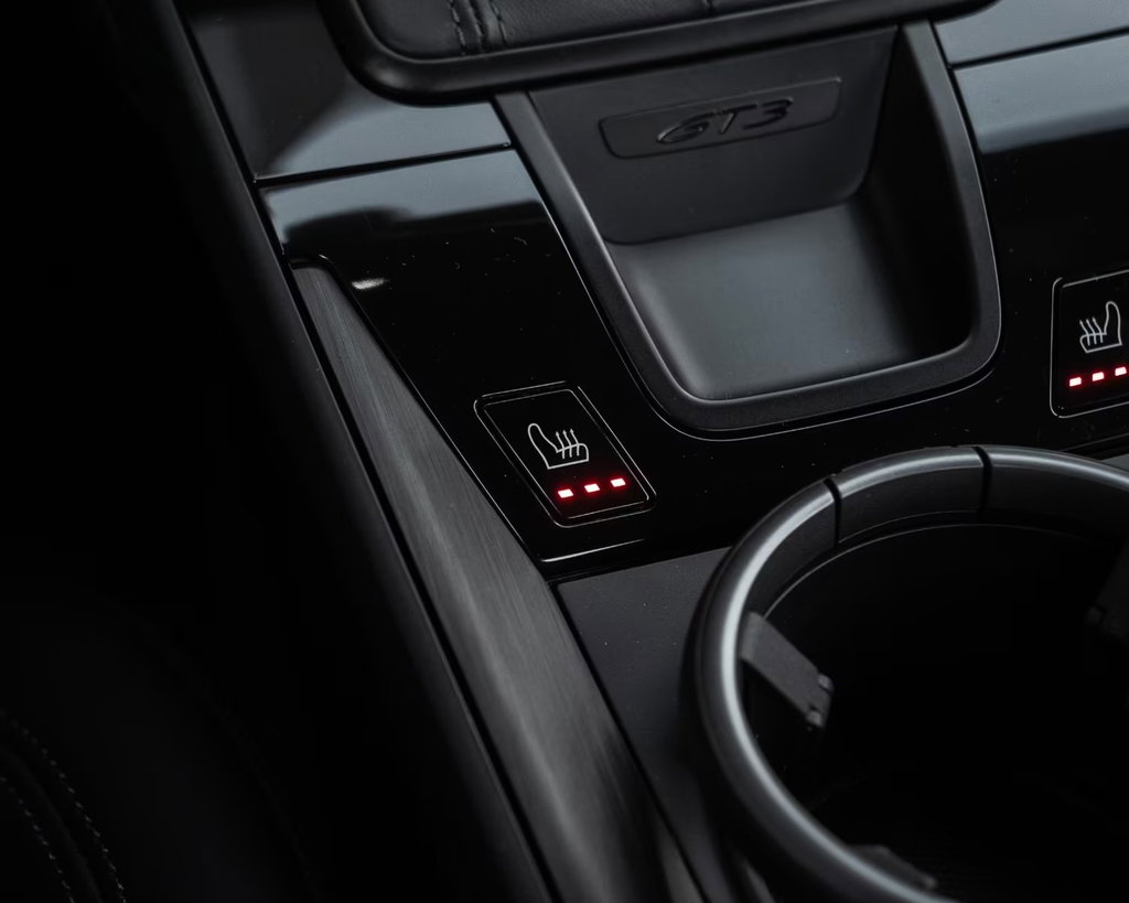 Porsche 992 GT3 Touring