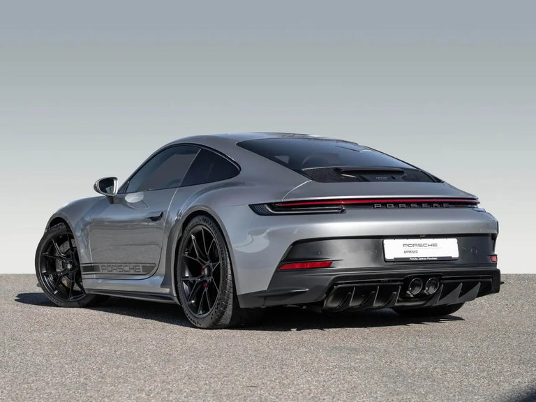 Porsche 992 GT3 Touring