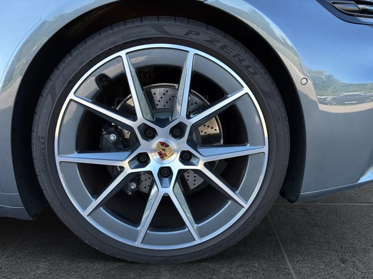 Porsche 992.2 Carrera