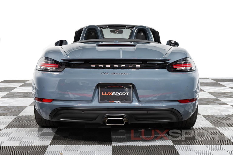 Porsche 718 Boxster