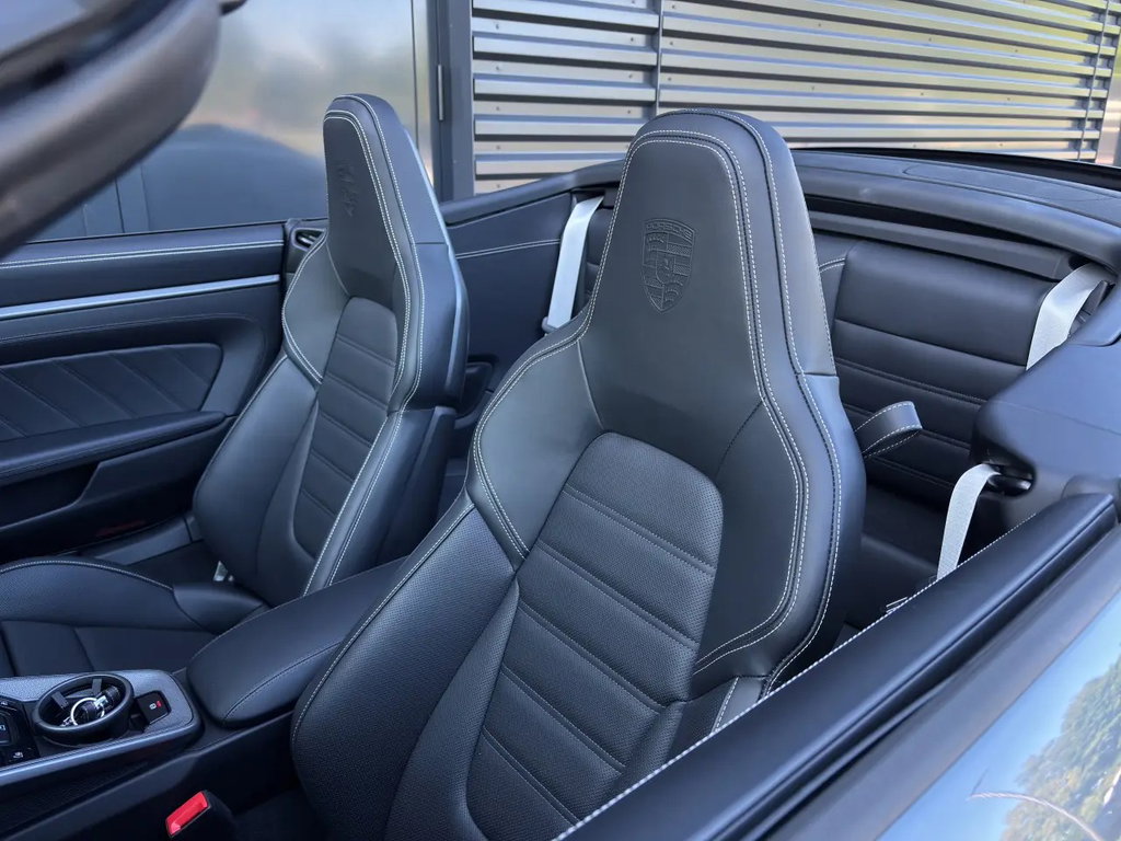 Porsche 992.2 Carrera