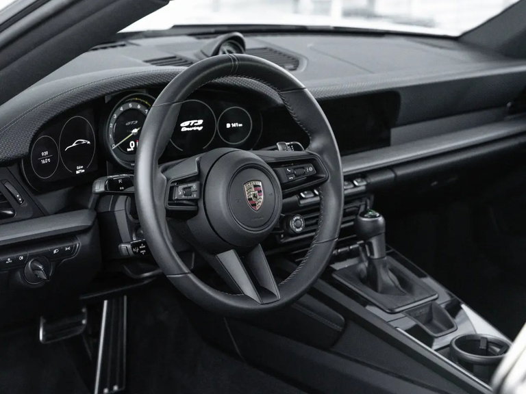 Porsche 992 GT3 Touring