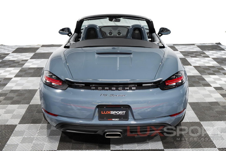 Porsche 718 Boxster