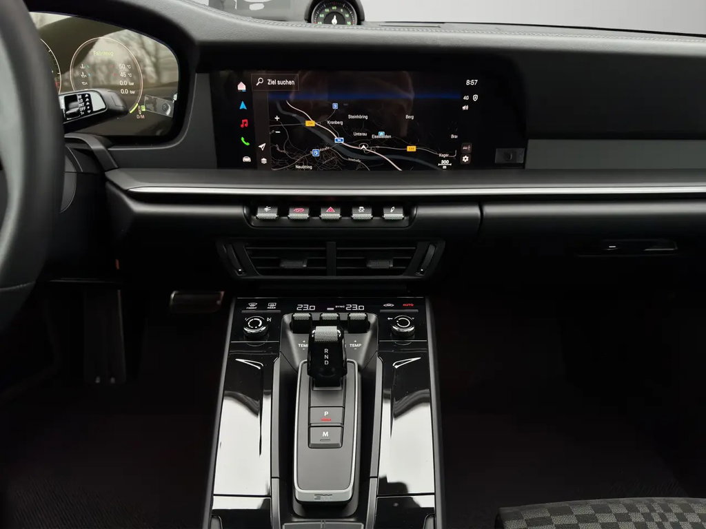 Porsche 992.2 Carrera GTS