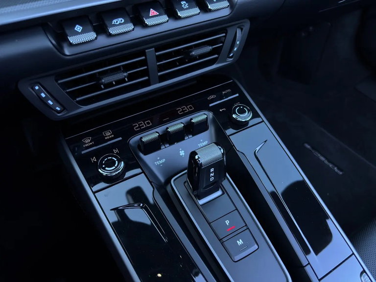 Porsche 992.2 Carrera